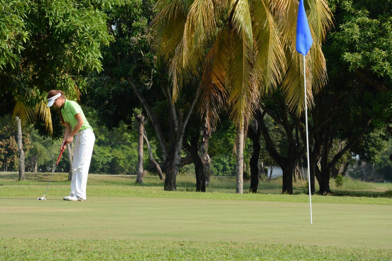 Club Campestre De Neiva Hotel Neiva  Buitenkant foto